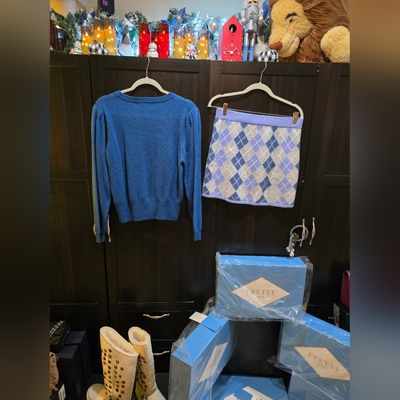 LoveshackFancy Skirt ( M) & Scott and Scott London Sweater (L) Set Retails $645 - Picture 2 of 9